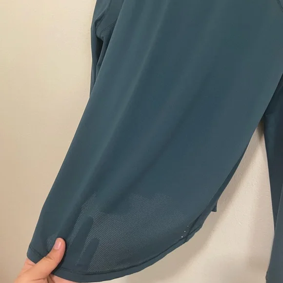 Lululemon High-Neck Running and Training Long Sleeve Shirt- green jasper - Picture 7 of 7
